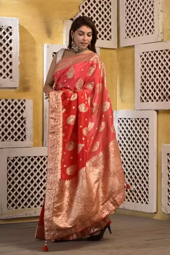 Red floral zari silk blend saree With blouse piece