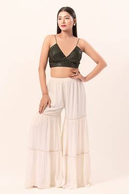 Muhenera Padded Art Silk V-Neck Blouse 4