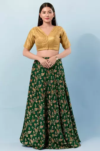 Muhenera Padded Brocade V-Neck Blouse