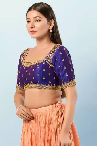 Muhenera Padded Mulbury Silk Square Neck Blouse