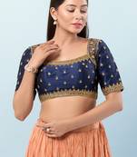 Muhenera Padded Mulbury Silk Square Neck Blouse