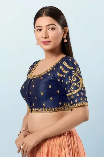 Muhenera Padded Dupion Silk Round Neck Blouse