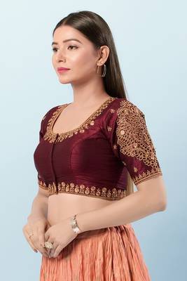 Muhenera Padded Silk Round Neck Blouse 3