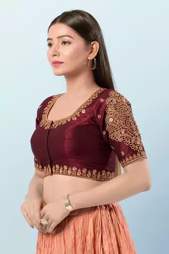 Muhenera Padded Silk Round Neck Blouse
