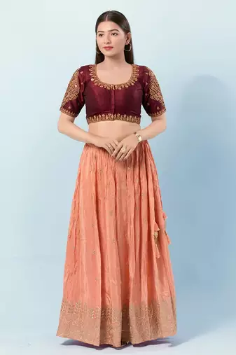 Muhenera Padded Silk Round Neck Blouse