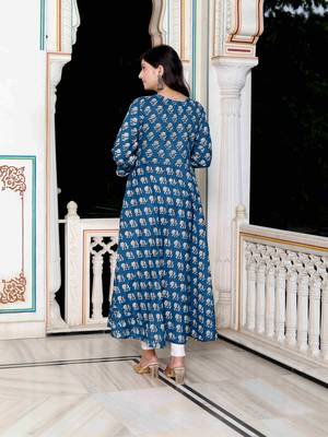 Womens cotton floral printed blue anarkali kurta 5