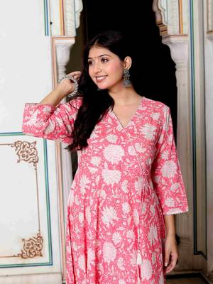 Womens pink cotton floral printed anarkali kurta 4