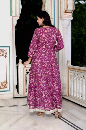 Womens cotton gotapatti and lace border details floral printed purple anarkali kurta