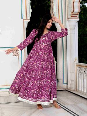 Womens cotton gotapatti and lace border details floral printed purple anarkali kurta 5
