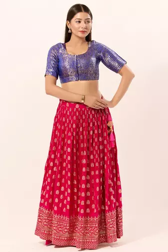 Muhenera Padded Brocade Round Neck Blouse