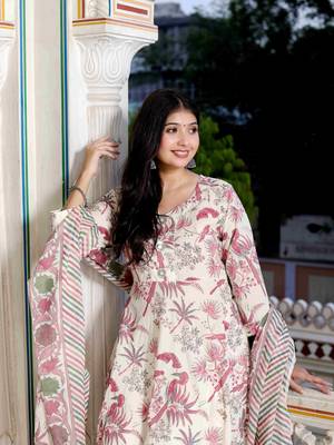 Womens light pink cotton birds and leaf floral printed anarkali kurta and dupatta set 4