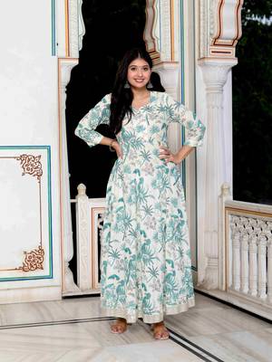 Womens light green cotton gotapatti and lace border birds and leaf anarkali kurta 2
