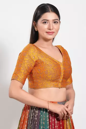 Muhenera Padded Brocade V-Neck Blouse