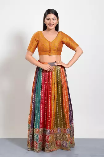 Muhenera Padded Brocade V-Neck Blouse