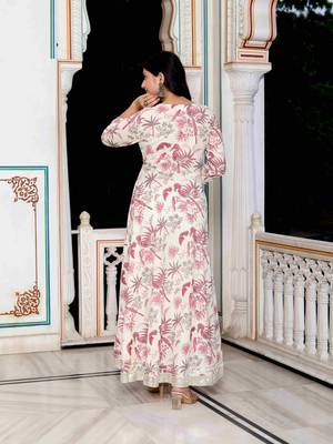 Womens light pink cotton gotapatti birds and leaf floral printed anarkali kurta 5