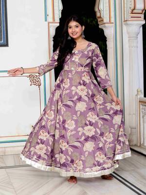 Womens purple flower printed with beautiful lace border details anarkali kurta 1