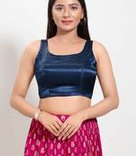 Muhenera Padded Silk Round Neck Blouse