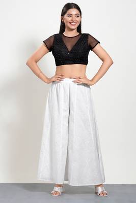 Muhenera Padded Net V-Neck Blouse 4