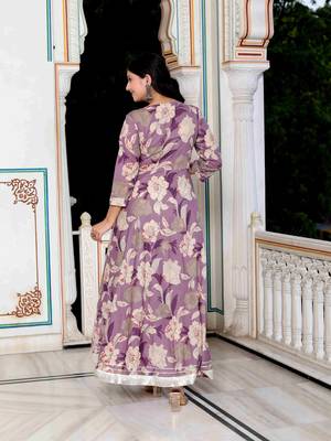 Womens purple flower printed with lace border anarkali kurta with dupatta set 4