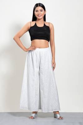 Muhenera Padded Net Halter Neck Blouse 4
