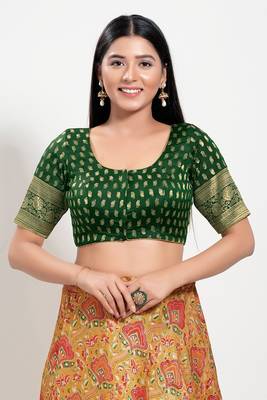 Muhenera Padded Brocade Round Neck Blouse 1