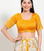 Muhenera Padded Brocade Round Neck Blouse