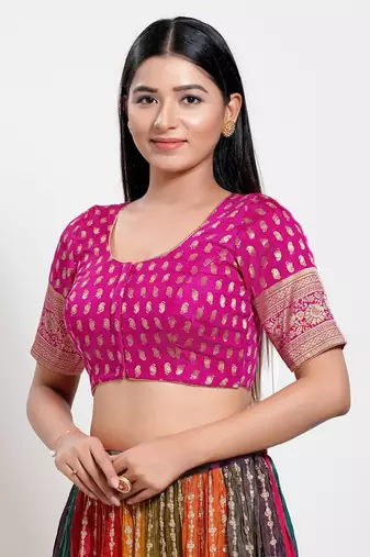 Muhenera Padded Brocade Round Neck Blouse