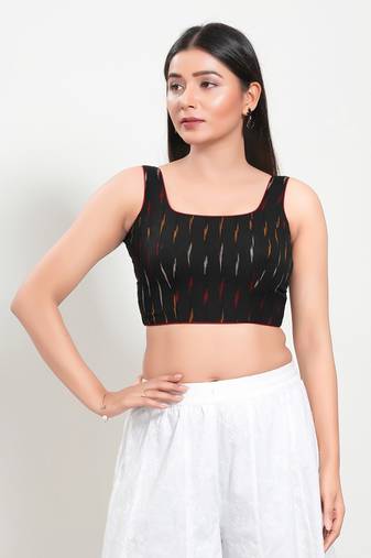 Muhenera Padded Cotton Round Neck Blouse