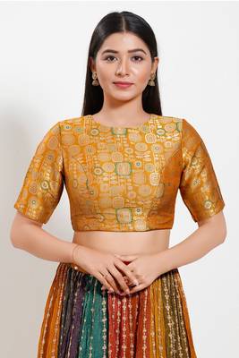 Muhenera Padded Brocade Boat Neck Blouse 1