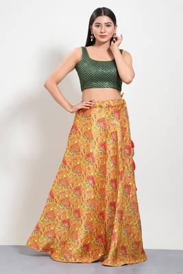Muhenera Padded Silk Square Neck Blouse 4