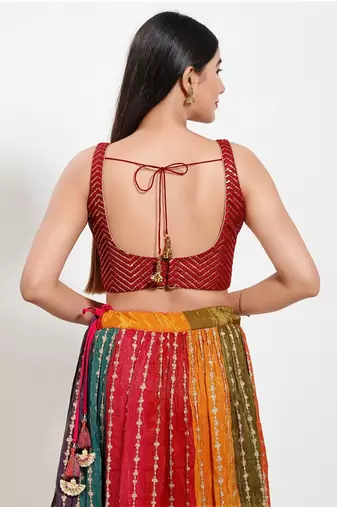Muhenera Padded Silk Square Neck Blouse
