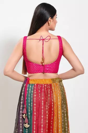 Muhenera Padded Silk Square Neck Blouse