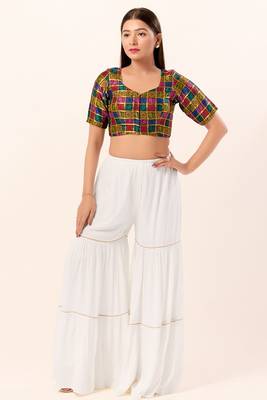 Muhenera Padded Brocade Square Neck Blouse 4