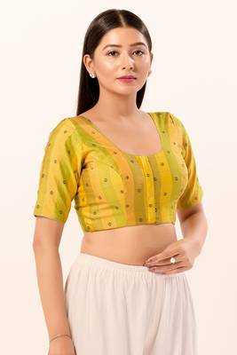 Muhenera Padded Brocade Round Neck Blouse 3