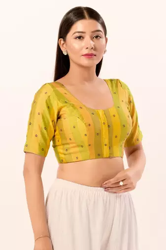Muhenera Padded Brocade Round Neck Blouse