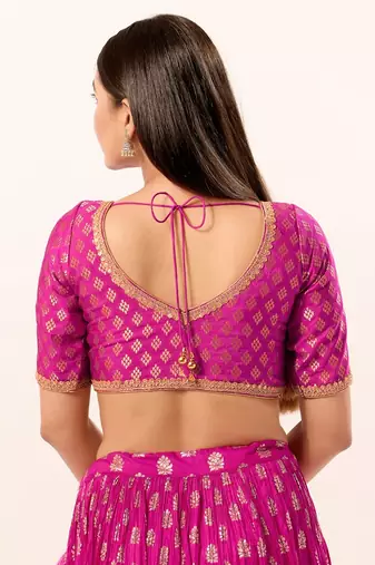 Muhenera Padded Brocade Sweatheart Neck Blouse