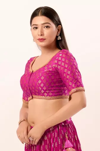 Muhenera Padded Brocade Sweatheart Neck Blouse