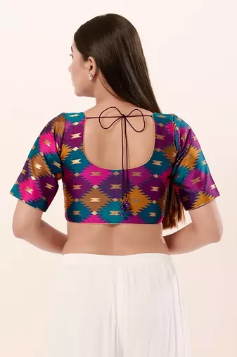 Muhenera Padded Brocade Round Neck Blouse