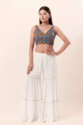 Muhenera Padded Cotton V-Neck Blouse