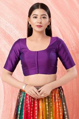 Muhenera Padded Brocade Round Neck Blouse 1