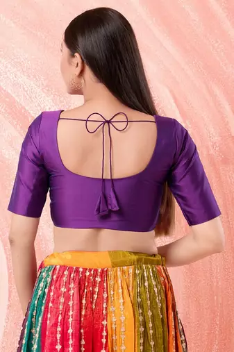 Muhenera Padded Brocade Round Neck Blouse