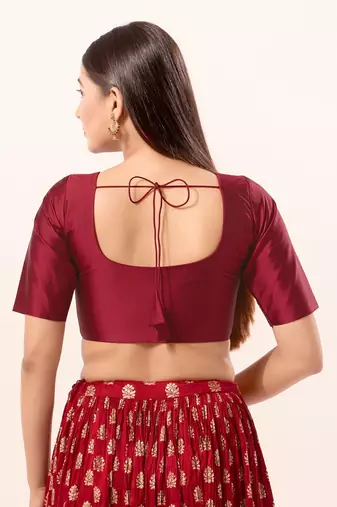 Muhenera Padded Brocade Round Neck Blouse