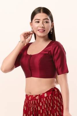 Muhenera Padded Brocade Round Neck Blouse 3