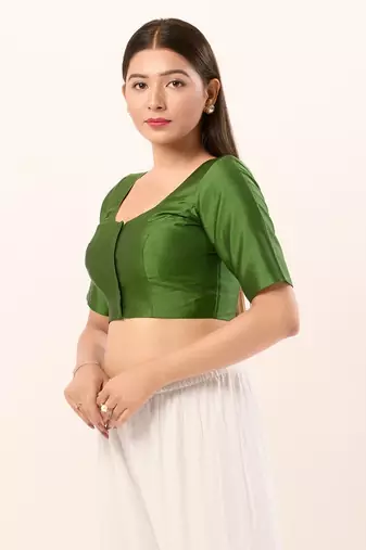 Muhenera Padded Brocade Round Neck Blouse