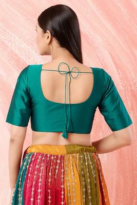 Muhenera Padded Brocade Round Neck Blouse 2