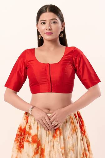 Muhenera Padded Brocade Round Neck Blouse