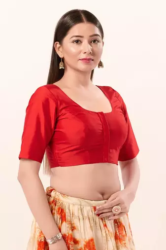Muhenera Padded Brocade Round Neck Blouse
