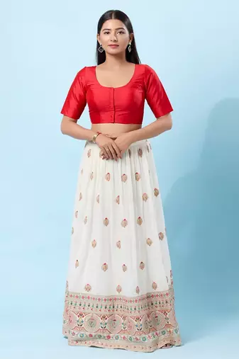 Muhenera Padded Brocade Round Neck Blouse