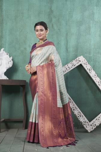 Sea Green Kanchivaram Silk Zari Weaving With Gold Zari Border And Pallu Saree With Blouse For Women