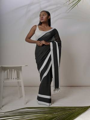 Black solid pure cotton saree with white border without blouse 3